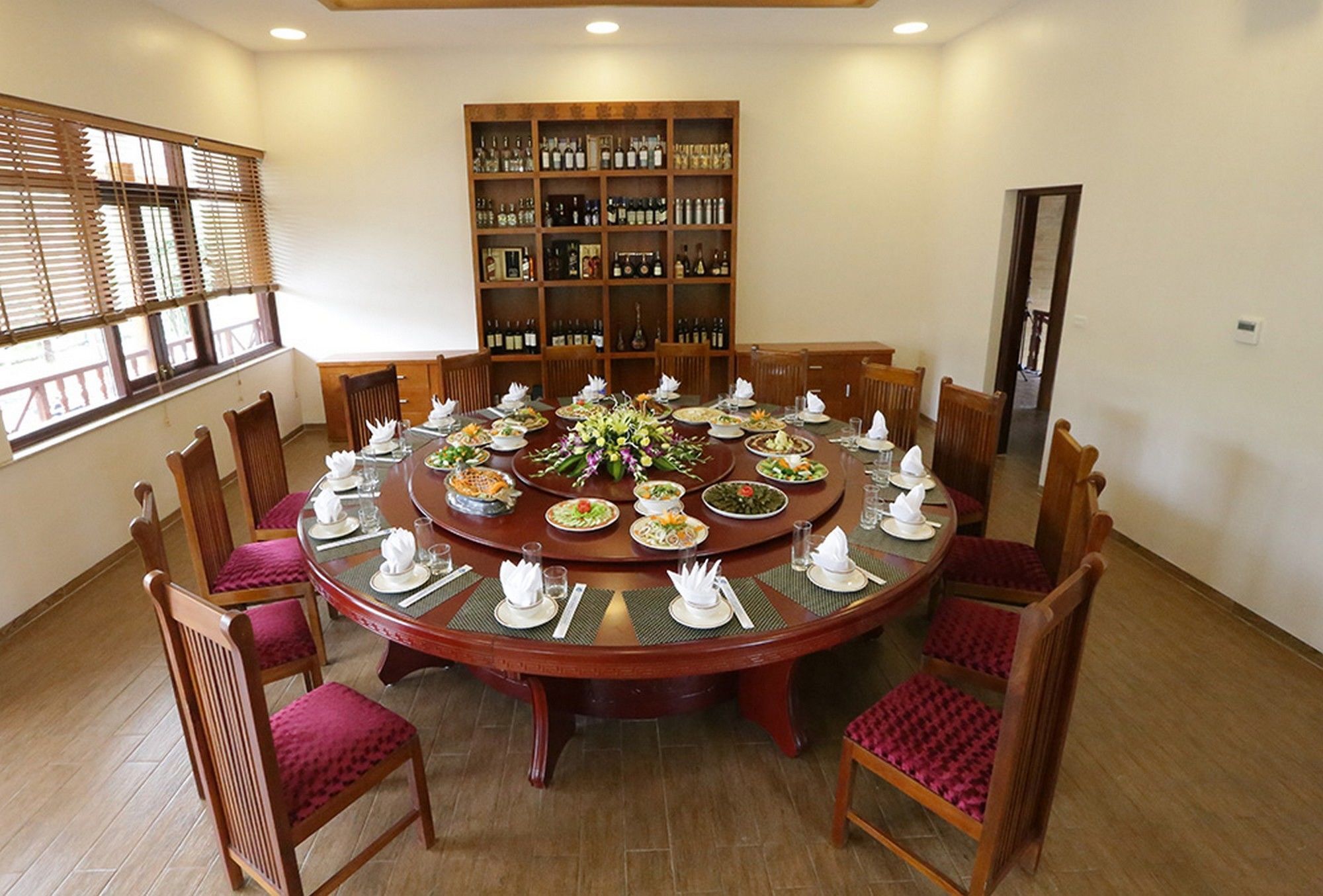 Hoa Binh Hotel Luaran gambar
